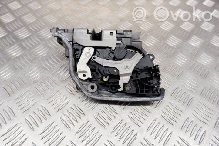 BMW 5 G30 G31 Cerradura de puerta trasera 7477698