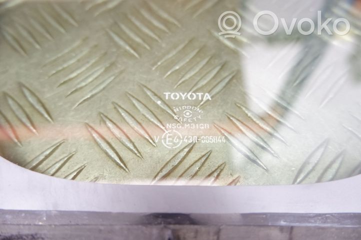 Toyota RAV 4 (XA50) Luna/vidrio traseras 6271042360