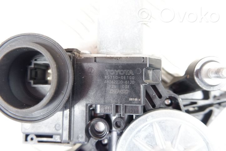 Toyota Highlander XU70 Elektryczny podnośnik szyby drzwi przednich 857100E100