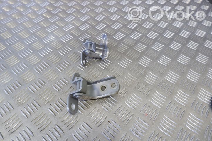 Toyota C-HR Set di cerniere portiera anteriore 6871002060