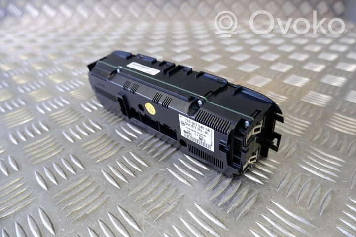 Volkswagen Touareg II Climate control unit 7P6907040BK