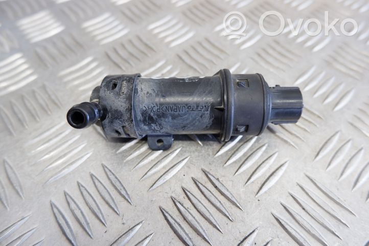 Toyota Land Cruiser (J120) Dysza spryskiwacza lampy przedniej 8520860010