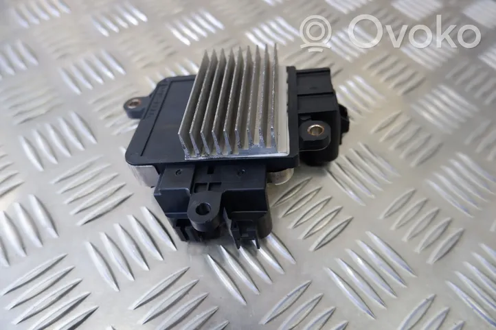 Lexus RX 330 - 350 - 400H Fan control module 8925748020