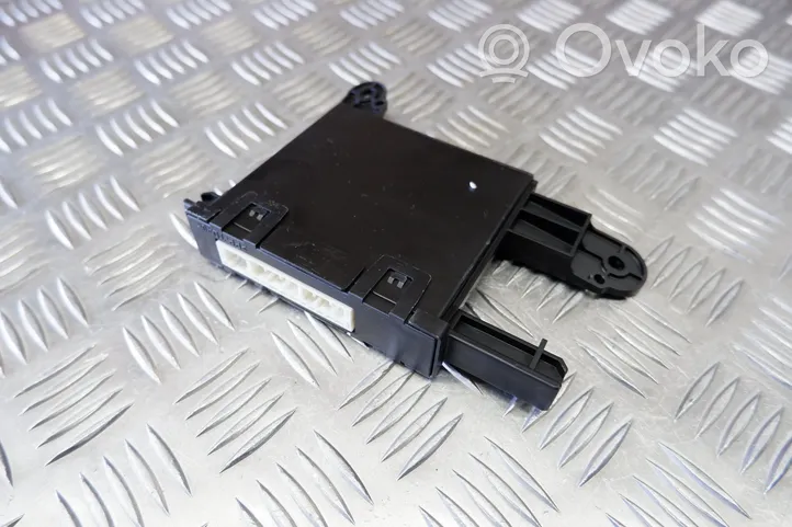 Toyota Yaris XP210 Air conditioner control unit module 88650K0120