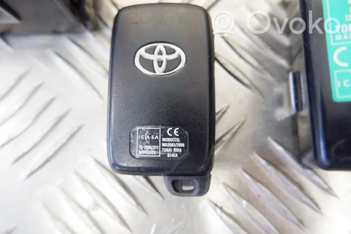 Toyota Prius (XW30) Komputer / Sterownik ECU i komplet kluczy 8968147103