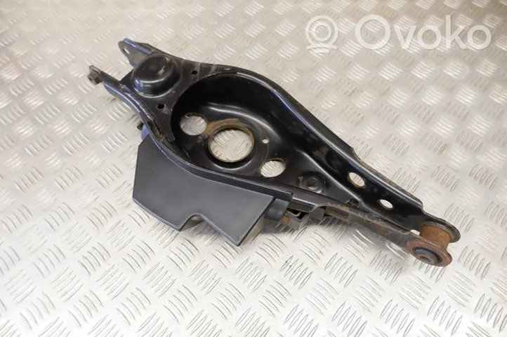 Toyota RAV 4 (XA40) Braccio di controllo sospensione posteriore superiore/braccio oscillante 4873042040