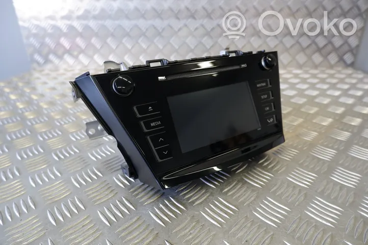 Toyota Prius+ (ZVW40) Radio/CD/DVD/GPS-pääyksikkö 8614047221