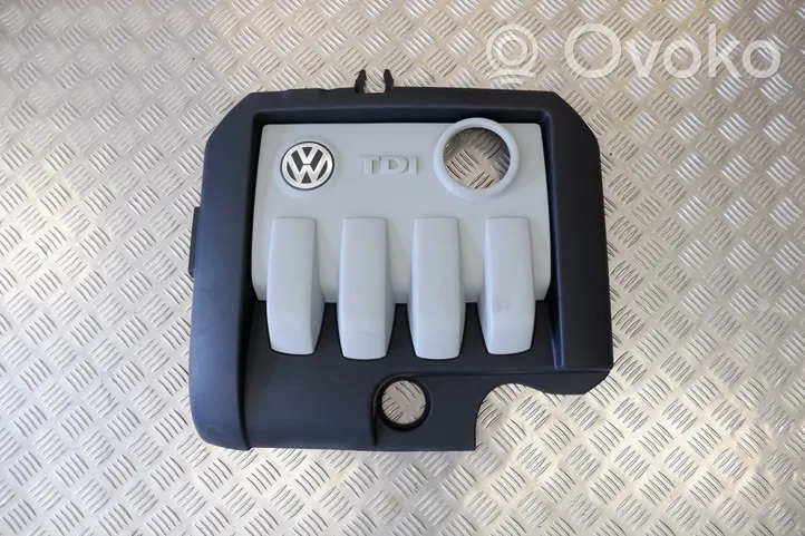 Volkswagen PASSAT B6 Engine cover (trim) 03G103925BL