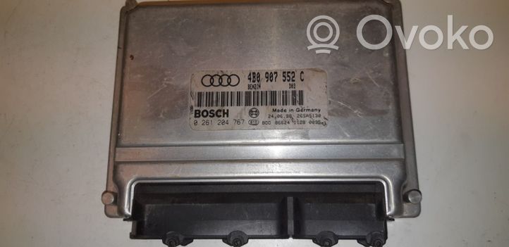 Audi A6 S6 C5 4B Moottorin ohjainlaite/moduuli 4B0907552C