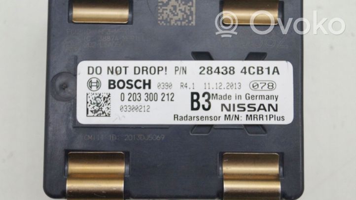 Nissan X-Trail T32 Radar / Czujnik Distronic 284384CB1A