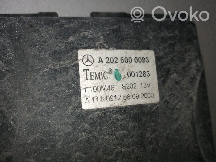 Mercedes-Benz CLK A208 C208 Jäähdyttimen jäähdytinpuhallin A2025000093