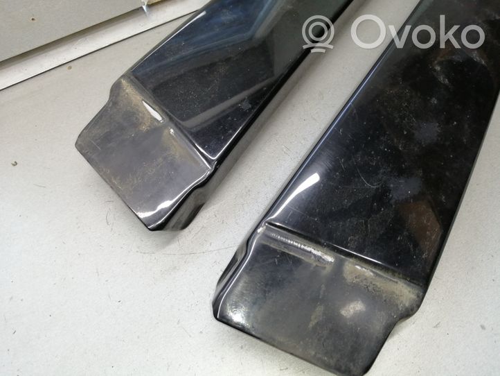 Audi A8 S8 D2 4D (B) Rivestimento del montante (esterno) 