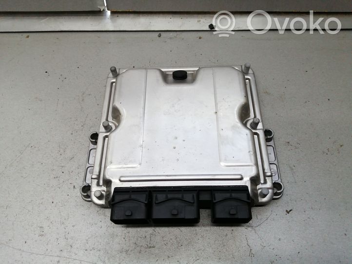 Citroen C5 Sterownik / Moduł ECU 9644721080