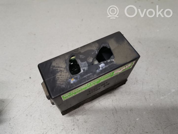 Subaru Legacy Module d'éclairage LCM 84067AG00A