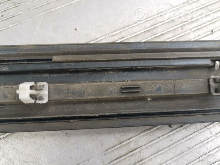 Honda Legend III KA9 Front door trim (molding) 75303SZ3J010