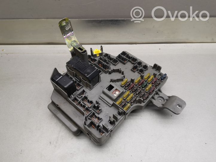 Honda Legend III KA9 Module de fusibles 38800SZ3G03