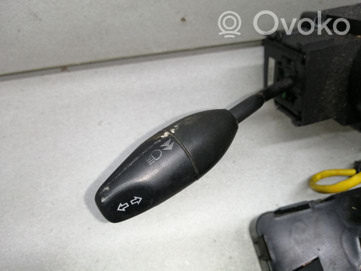 Jaguar S-Type Wiper turn signal indicator stalk/switch XR8313N064AE