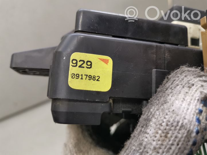 Volvo S40, V40 Saugiklių blokas 30865169