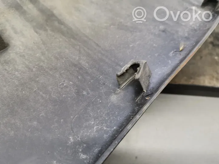 Peugeot Boxer Rivestimento della portiera di carico (modanatura) 1304133070