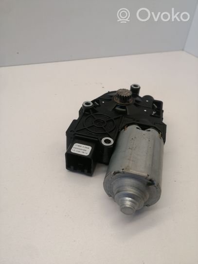 Mercedes-Benz S W221 Motore/attuatore A2218204742