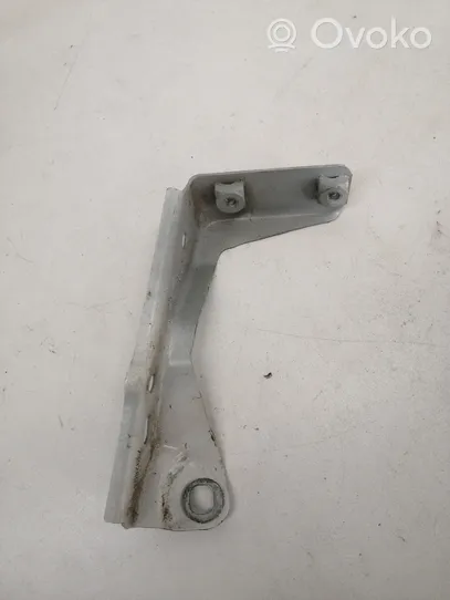 BMW X1 F48 F49 Soporte de montaje del guardabarros 7392804