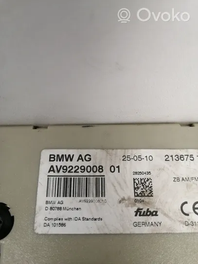 BMW 7 F01 F02 F03 F04 Antenos stiprintuvas 9229008