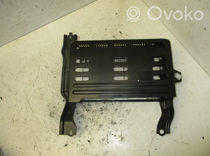 Toyota Land Cruiser (J150) Amplificatore 