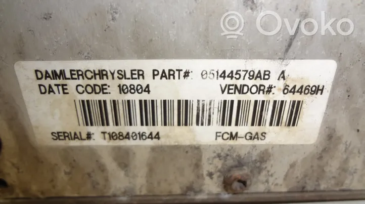 Chrysler Grand Voyager IV Boîte à fusibles 05144579AB