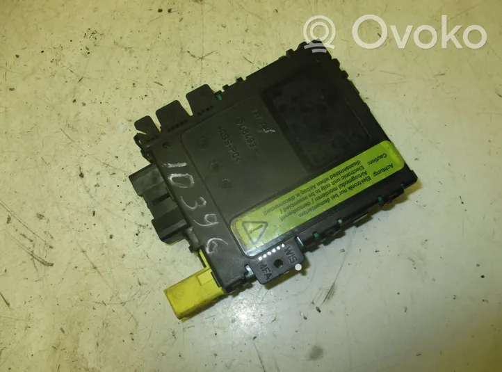 Volkswagen PASSAT B6 Steering rack control module 