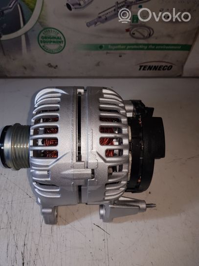 Volkswagen PASSAT B5.5 Generatore/alternatore 0124515026