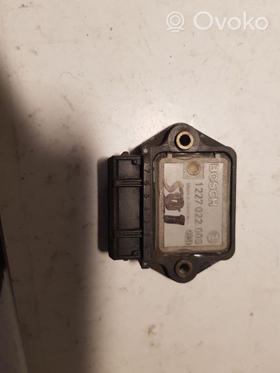 Audi 80 90 B2 Ignition amplifier control unit 1227022008