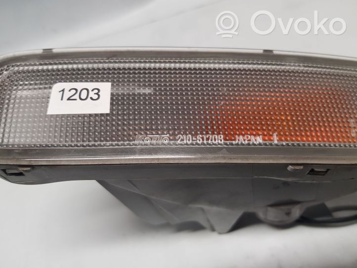 Mazda 323 F Передний поворотный фонарь 21061708