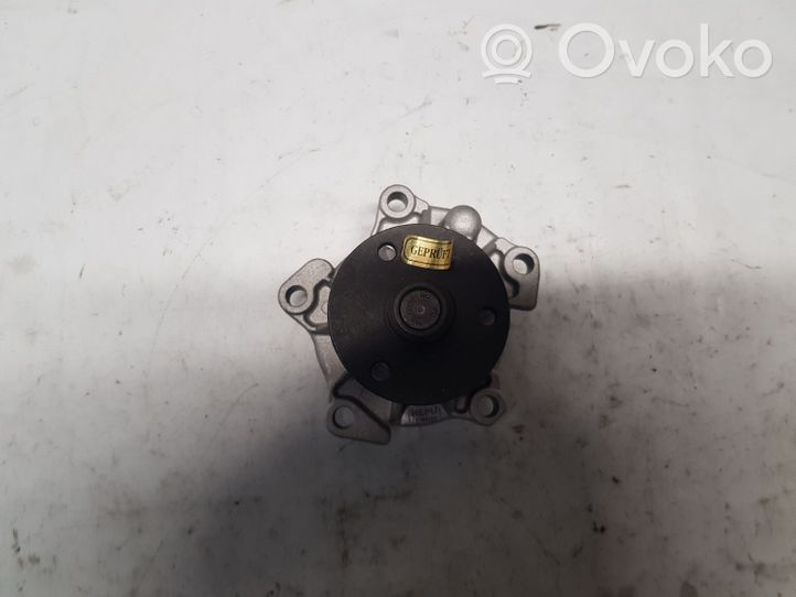 Ford Sierra Water pump 7087383