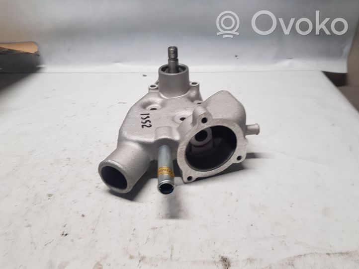 Ford Sierra Water pump 83EF8501AA