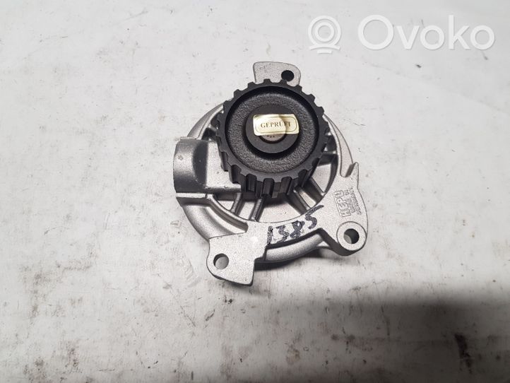 Audi A6 S6 C4 4A Water pump 046121004D