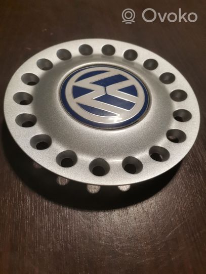 Volkswagen Golf V Original wheel cap 1C0601149A