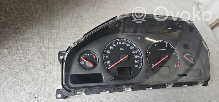 Volvo S70  V70  V70 XC Tachimetro (quadro strumenti) 9499671