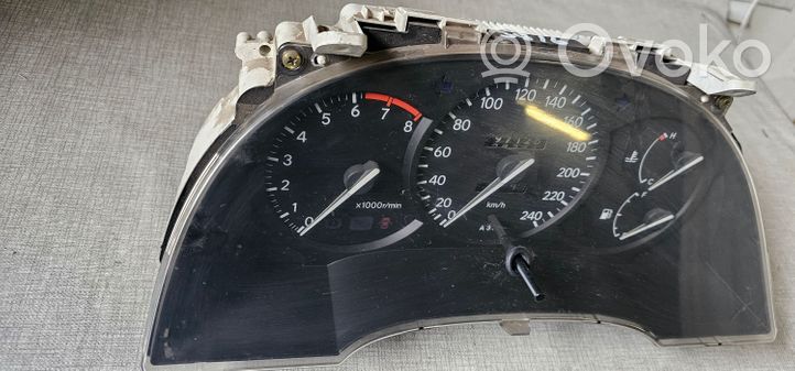 Toyota Celica T200 Compteur de vitesse tableau de bord 8320020780