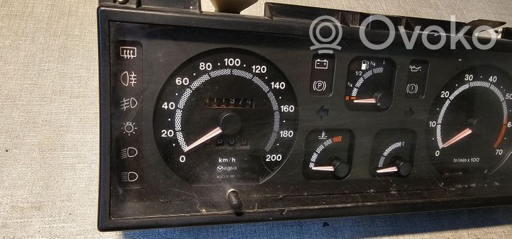 Renault Espace II Speedometer (instrument cluster) 19351698