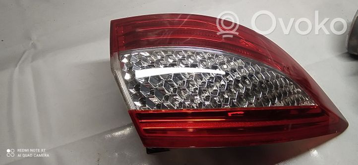 Ford Mondeo MK IV Lampa tylna 11380