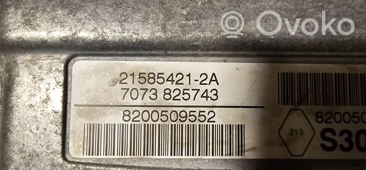 Renault Megane II Calculateur moteur ECU 8200509552