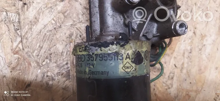 Volkswagen PASSAT B3 Wiper motor 357955113A