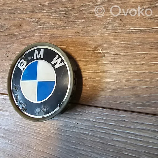 BMW 5 E39 Radnabendeckel Felgendeckel original 1095361