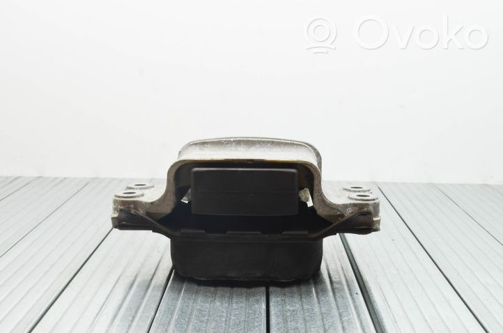 Audi Q3 8U Supporto della scatola del cambio 8U0199555K