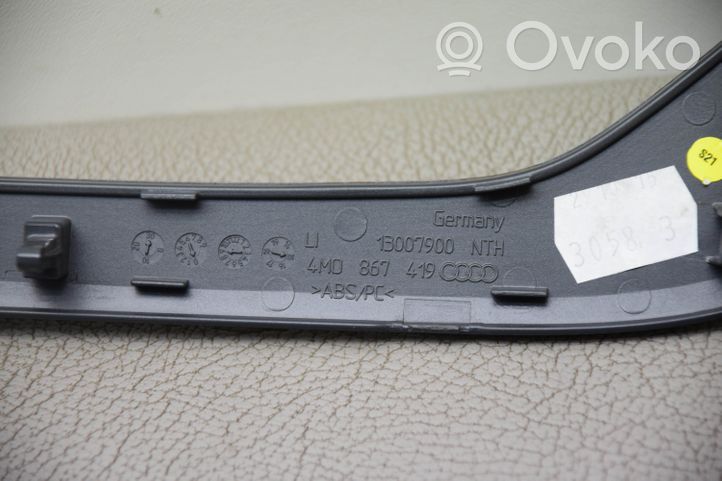 Audi Q7 4M Kita galinių durų apdailos detalė 4M0867419