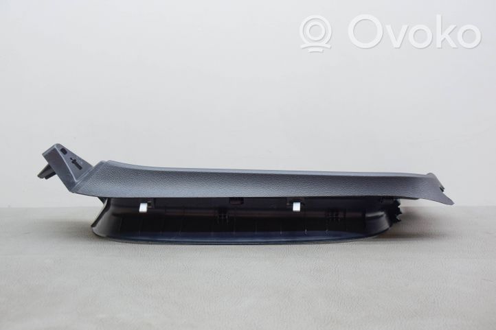 Audi Q7 4M Rivestimento laterale della consolle centrale posteriore 4M0867607