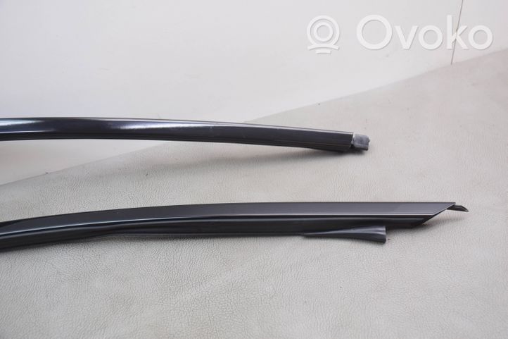 BMW 2 F22 F23 Rivestimento modanatura del vetro della portiera anteriore 7284415