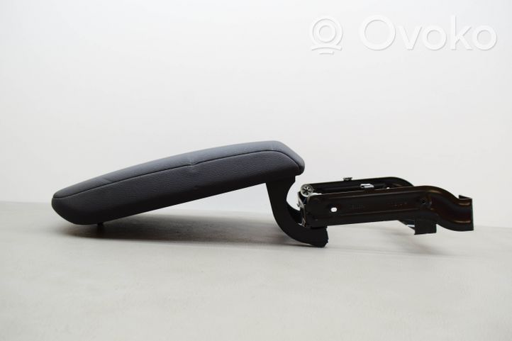 BMW X3 F25 Armrest 10500650