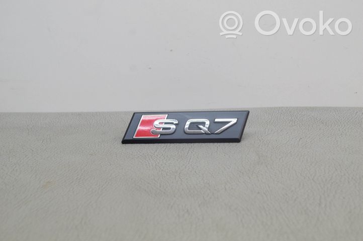 Audi Q7 4M Mostrina con logo/emblema della casa automobilistica 4M0853748B