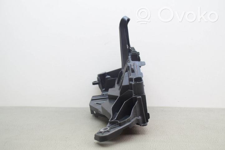 Mercedes-Benz GLC X253 C253 Relay mounting block A2535404501